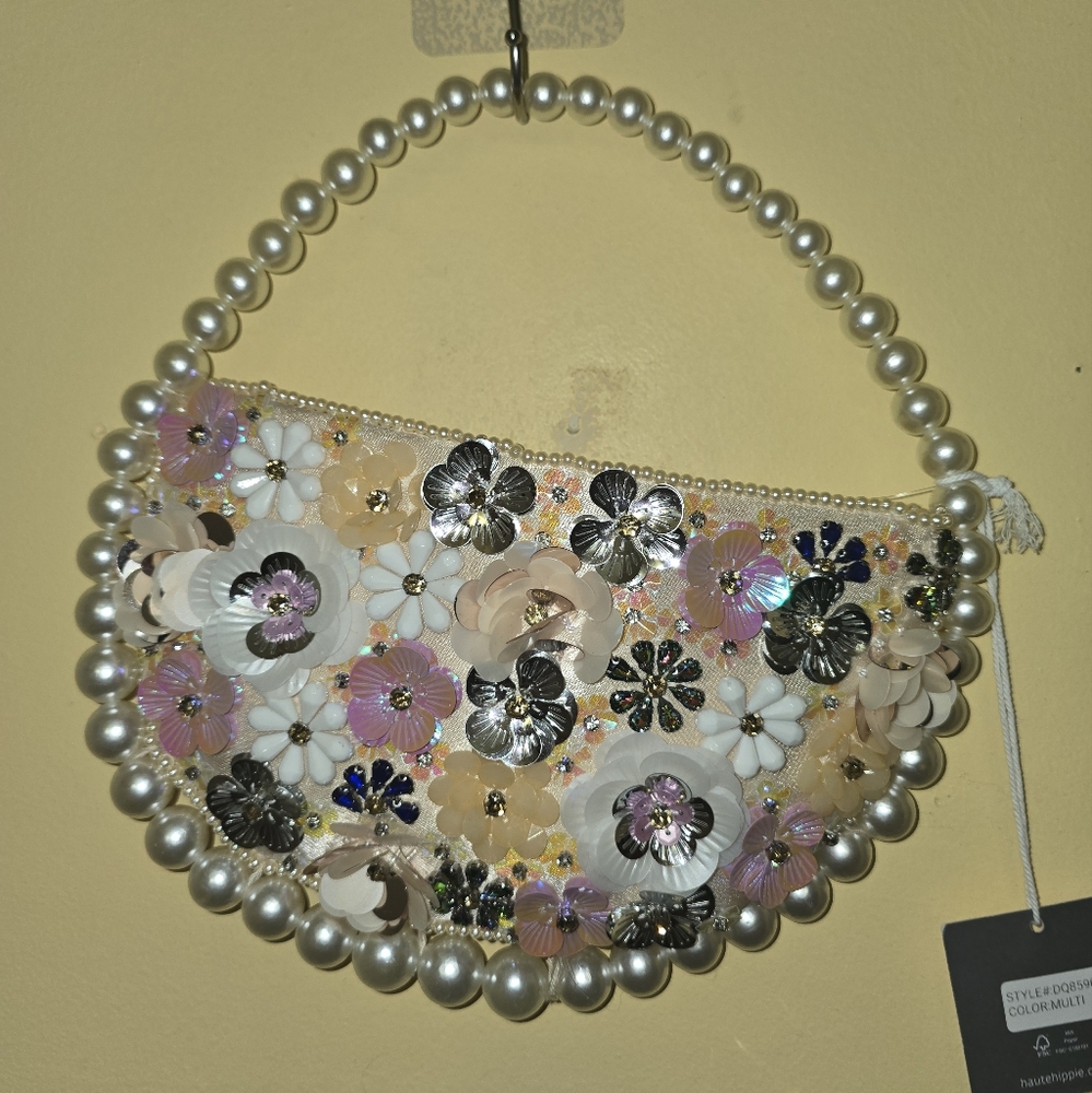 Floral Embellished Pearl Handle Clutch